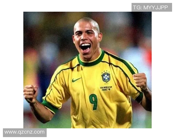 足球巨星的独门绝技与精彩瞬间大揭秘